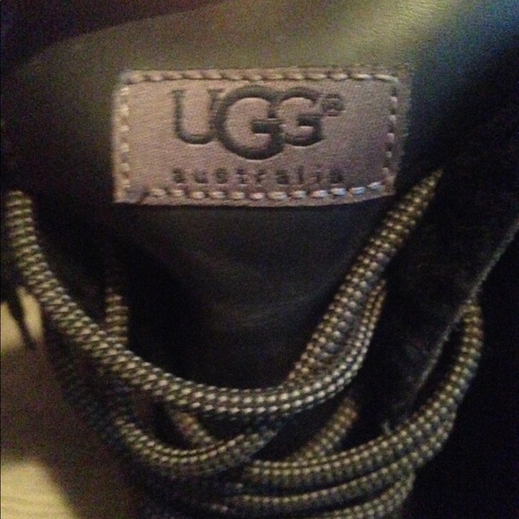 ⚜️FINAL PRICE⚜️ UGG Boots - Picture 2 of 3